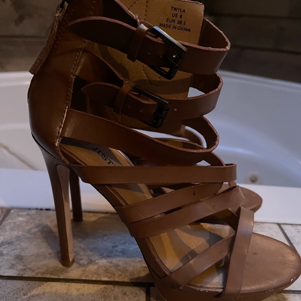 Just fab size 8 gladiator heel